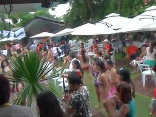 Orchids hotel bazén párty angeles město filipínske 3