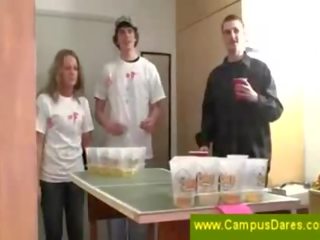 Verdorben bier trinken spiel bei campus