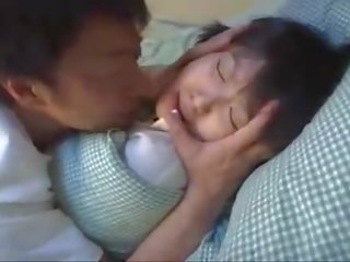 Incrível asiática jovem grávida fodido por dela padrasto