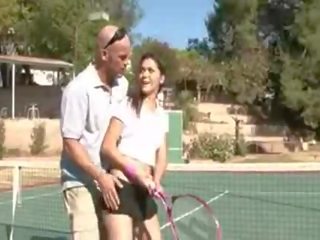 Kietas seksas video į as tenis teismas